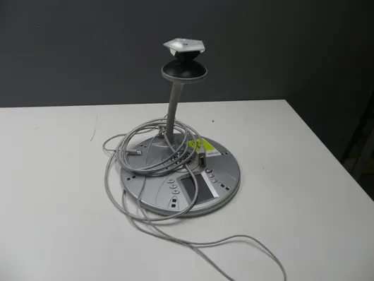 Polycom — 360° video konferans kamerası