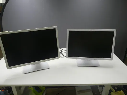 2 шт. Fujitsu - монітор