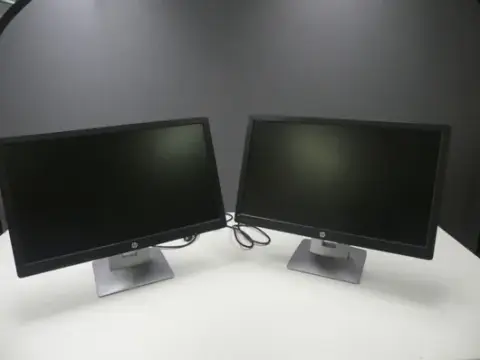 2 buc. hp - monitor
