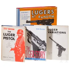 Чотири англомовні книги про пістолети Luger