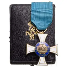 Královský řád koruny, kříž 3. třídy