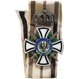 Ordre royal de la Maison de Hohenzollern - Croix de chevalier avec épées