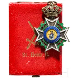 Croix de chevalier de l'Ordre militaire royal de Saint-Henri dans un écrin