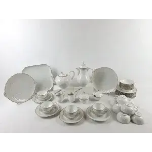 Parti Hutschenreuther porcelæn til 12 personer