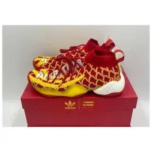 Adidas Originals x Pharrell Williams BYW CNY talla 40 2/3