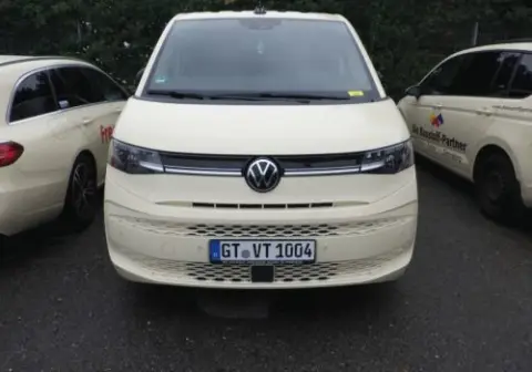 1 VW Multivan, nummerplade: GT-VT 1004, første registrering: 03.03.2023, stelnummer: WV2ZZZ7STPH006987, 225.526 km, 1968 ccm, 110 kW, diesel, 6603/CQJ