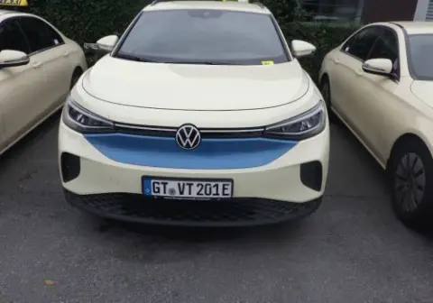 1 VW ID.4 Pro, registreringsnummer: GT-VT 201E, første registrering: 16.06.2025, stelnummer: WVGZZZE28SE006626, 33.031 km, elektrisk, 89 kW, 0603/CSX