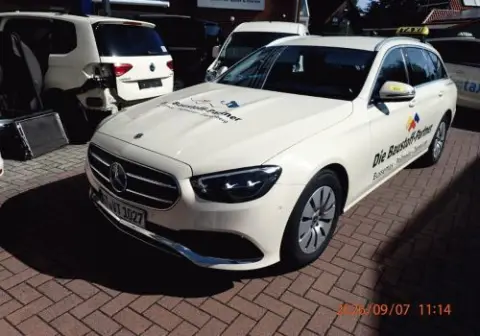 1 autovettura Mercedes Benz E200 D, targa: GT-VT 1027, prima immatricolazione: 24.07.2023, numero di telaio: W1KZH1CB4PB163810, 337.861 km, Euro 6, diesel, 1597 cc,…