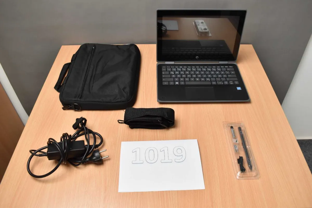 1 HP ProBook x360 11 G5 EE 29.5 सेमी (11.6") टच