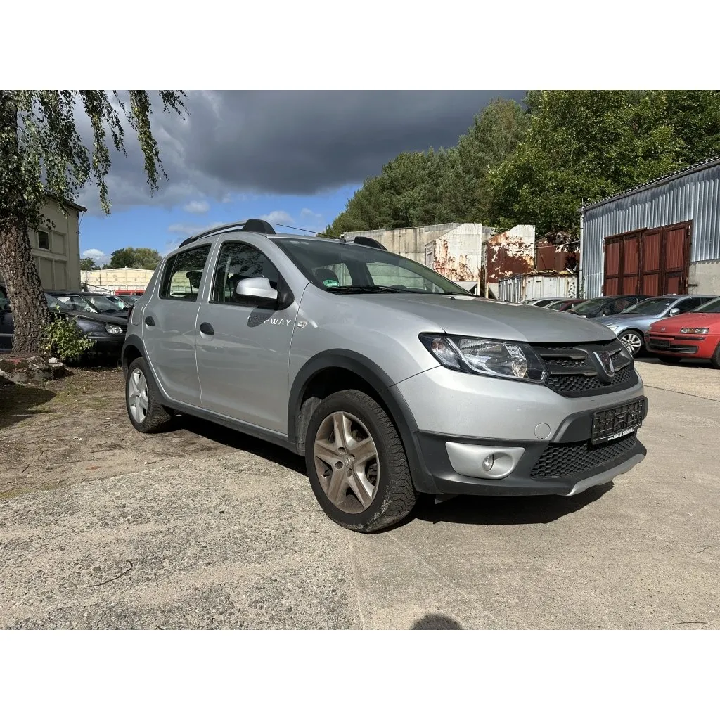 Dacia Sandero (zabaveno)