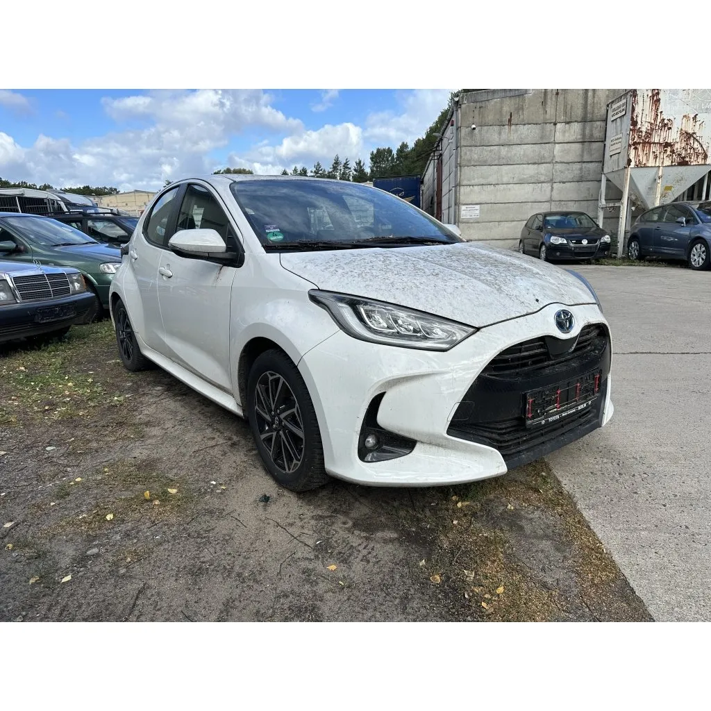 Toyota Yaris (арестован)