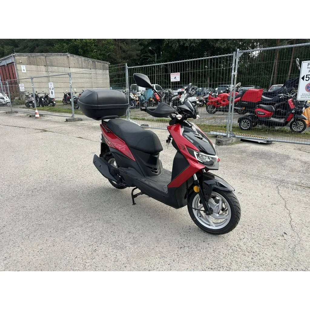Skútr Sym Jet4 RX (zabavený)