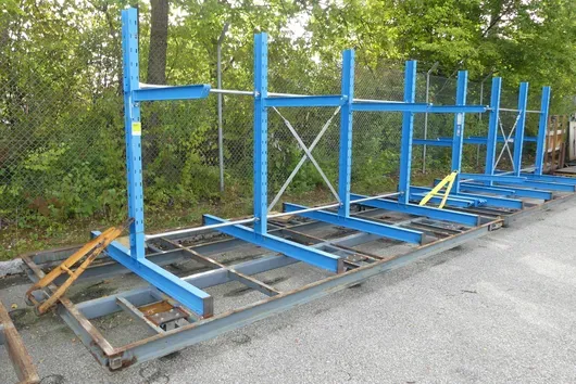 Ohra - Rayonnage à bras cantilever