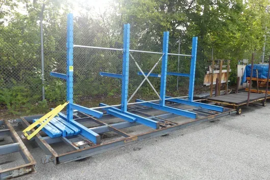 Ohra - Rayonnage à bras cantilever