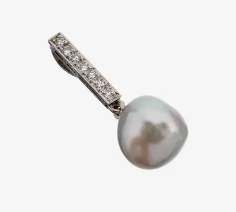 Pendentif perle-diamant en or 14 kt, or blanc 585/000, 7 petits diamants 8/8, suspendus mobiles