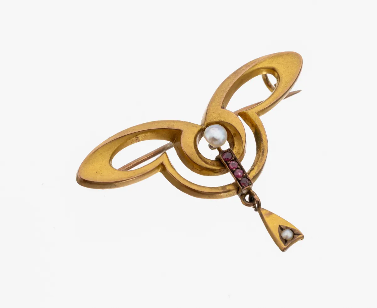 8 kt Gold Perl-Rubin-Brosche, Jugendstil um 1900, GG 333/000, geometrischer