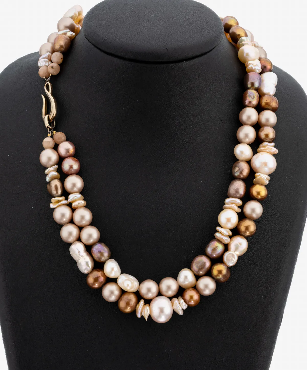 Collier de perles, 2 rangs perles de culture d'eau douce, tailles, formes et nuances de couleurs différentes