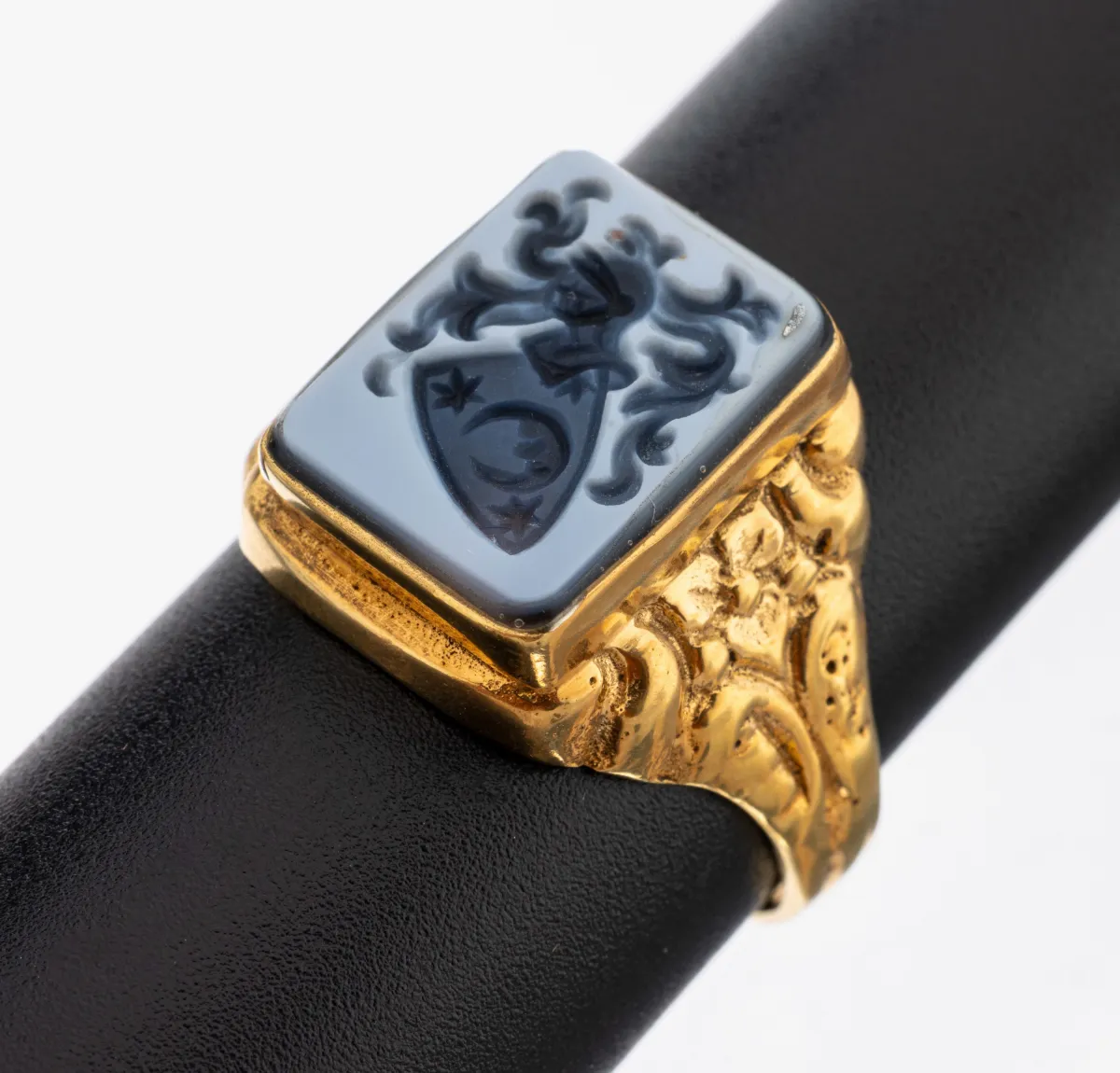 Lagenstein signet ring, silver plated, rectangular lagenstein plate with