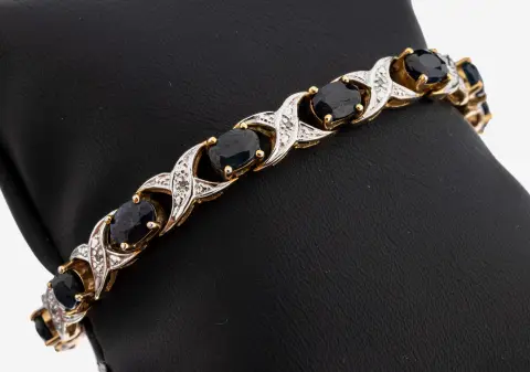 Bracelet saphir-diamant, argent 925 plaqué, 12 saphirs ovales facettés env. 14.0 ct, 12