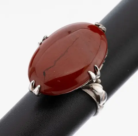 Bague jaspe, argent 925, grand jaspe rouge ovale, sous-chaton ajouré, taille 55,