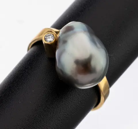 Bague perle-brillant en or 18 ct, or jaune 750/000, perle de culture de Tahiti baroque, beau lustre,