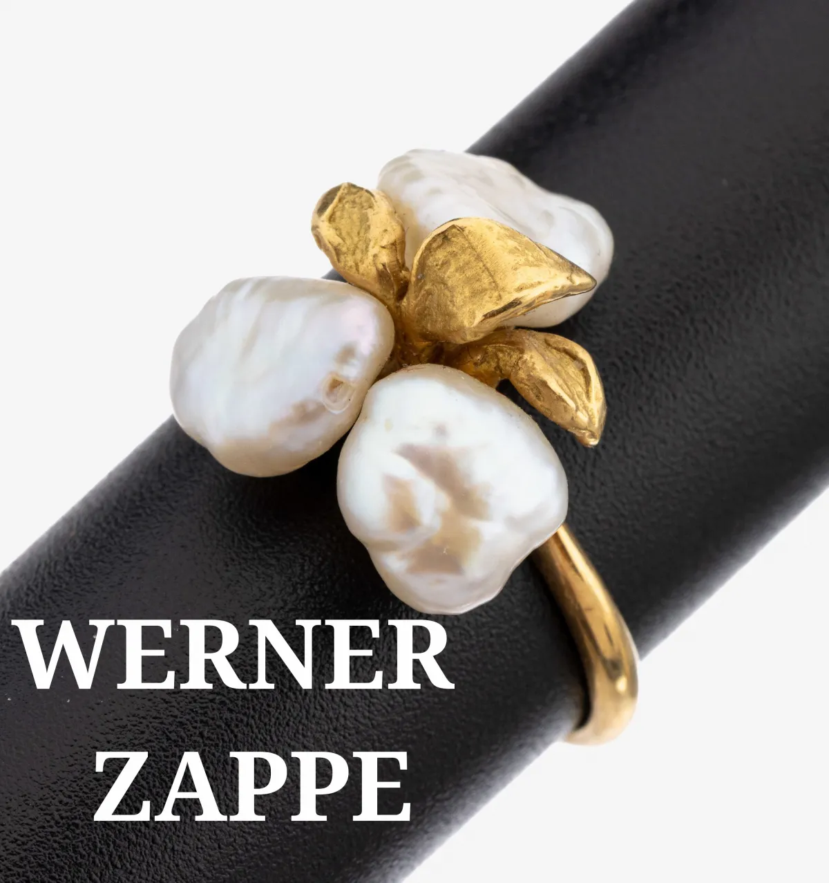 18 kt Gold WERNER ZAPPE Perl-Ring, GG 750/000, 3 barocke Süßwasserzuchtperlen, RW 54,
