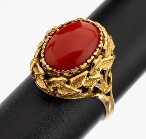 18 kt gouden turkoois-koraal ring, goud 750/000, bijzonder, zetting gebroken
