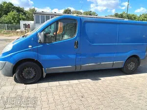 Kamyonet Renault Trafic 2,0 dCi kapalı kasa