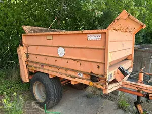 Rink GS 20 askılı kum serpme makinesi
