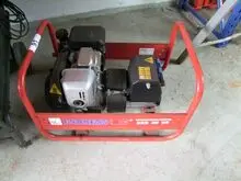Elektrik jeneratörü