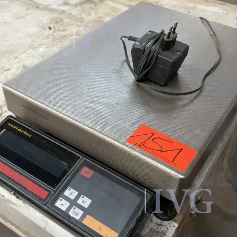 Digital bordvekt SARTORIUS