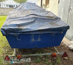 Multifunktionsbåd med trailer Techau