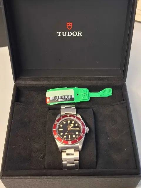 1 ساعة يد رجالية Tudor Black Bay