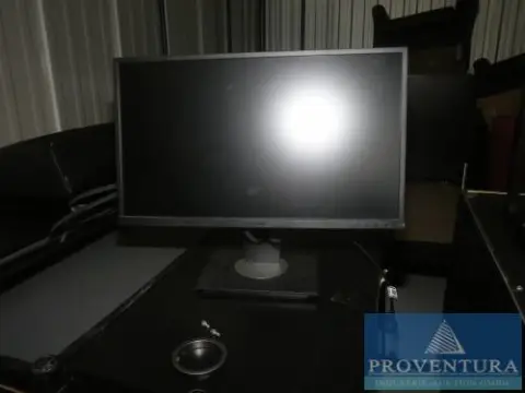 Monitor TFT VIEWSONIC circa 24 pollici - 39 pz.