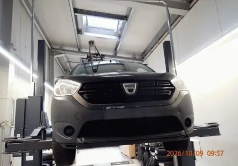 1 Dacia Dokker, varebil, første registrering: 15.02.2015, registreringsnummer: OL-JV 79, EU-kontroll utløpt, 243.875 km, 75 kW, 1598 ccm, bensin/LPG