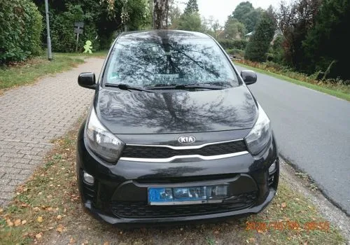 1 Kia Picanto, type Eco Dynamic, førstegangsregistrering: 06.07.2020, kjennemerke: OL-JV 4, EU-kontroll til 07/27, svart, 122.521 km, 49 kW, 998 ccm, bensin, Euro 6,…