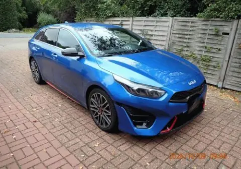 1 Kia ProCeed, GT-utgave, første registrering: 20.12.2022, registreringsnummer: OL-JD 1899, chassisnummer: U5YH6G17GPL063394, EU-kontroll til 02/28, parkeringshjelp…