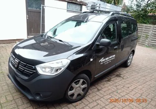 1 Dacia Dokker, første registrering: 11.10.2019, registreringsnummer: OL-JV 72, kombi-limousin, EU-kontroll til 10/26, bensin, 167.450 km, 1598 ccm, 75 kW