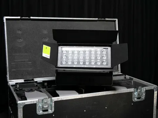 SGM P6 LED vanjski reflektor, set od 4 komada u koferu