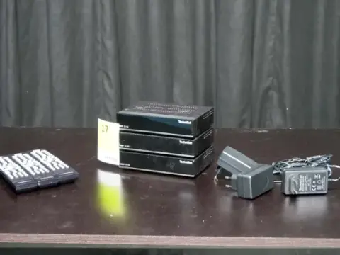 Set da 3 TechniSat DIGIT S3 HD
