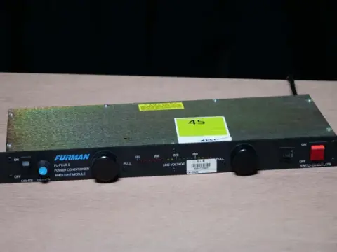 Furmann PL-Plus E Power Conditioner - uden pære