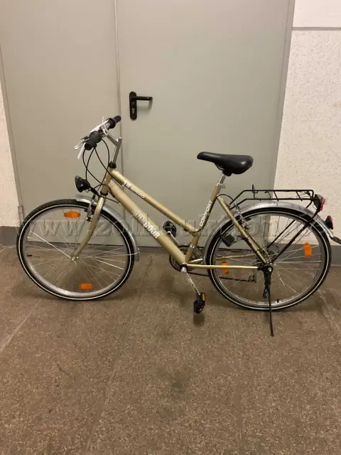 1 ट्रेकिंग साइकिल "Comfort outdoor 18 speed", 26 इंच