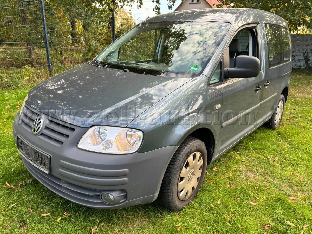 1 VW Caddy 1.6 16V