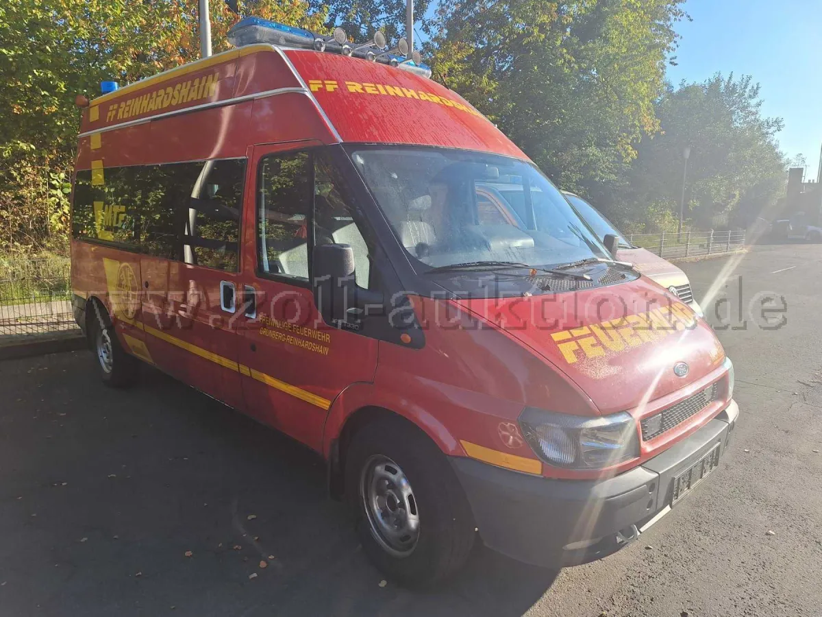 1 辆 Ford Transit MTW - 消防车