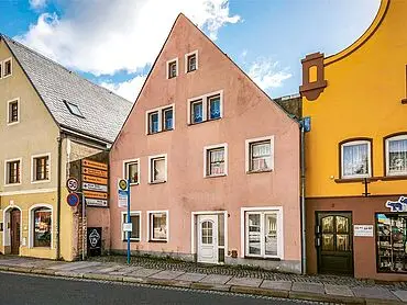 Wohnhaus in zentraler Lage – Pulsnitz