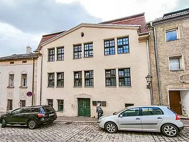 Mehrfamilienhaus in zentraler Lage – Waldenburg