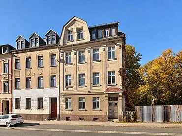 Mehrfamilienhaus zur Revitalisierung mit Wertsteigerungspotenzial – Oelsnitz