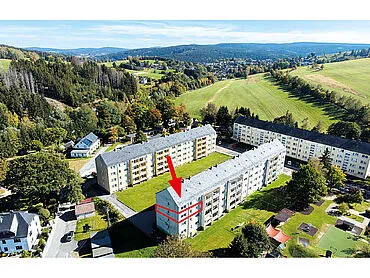 Leerstehende 3 Zimmerwohnung im 2. OG – Schönheide