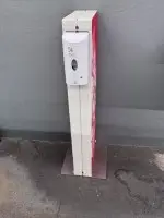 1 dispenser per igiene mani con supporto