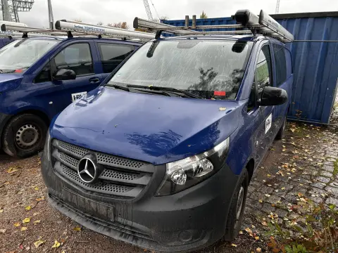 Osobni automobil/kombi Mercedes Benz Vito (639/4)